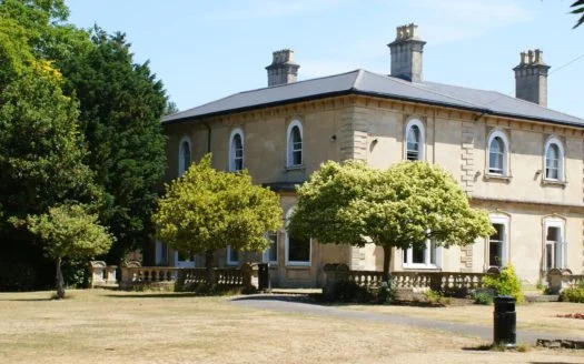 Villa On Washington Ave